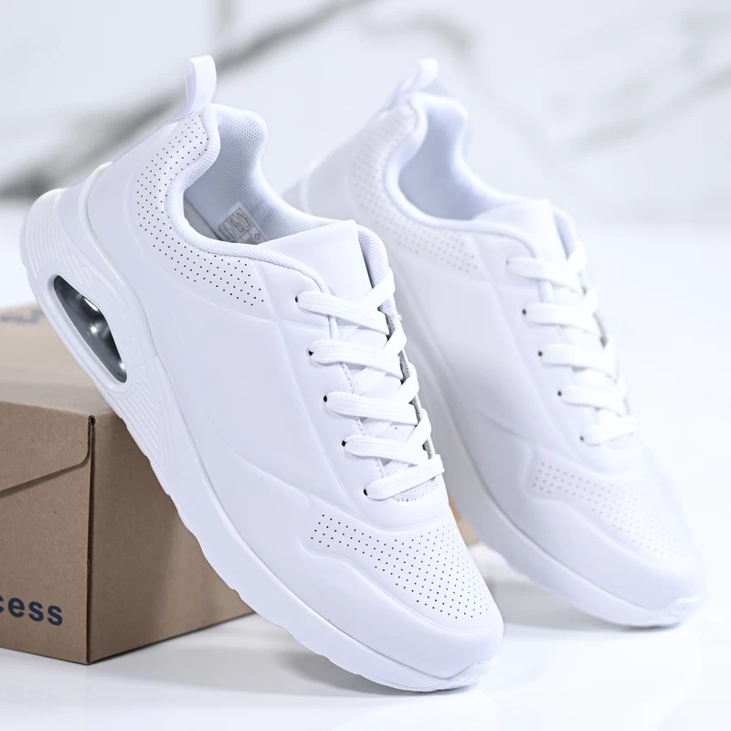 Sportovní sneakersy M9156-2 White